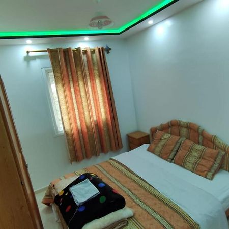 Lovely Two Bedrooms Apartment Tánger Exterior foto